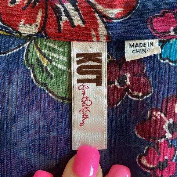 Kut From The Kloth Blouse - Picture 4 of 8